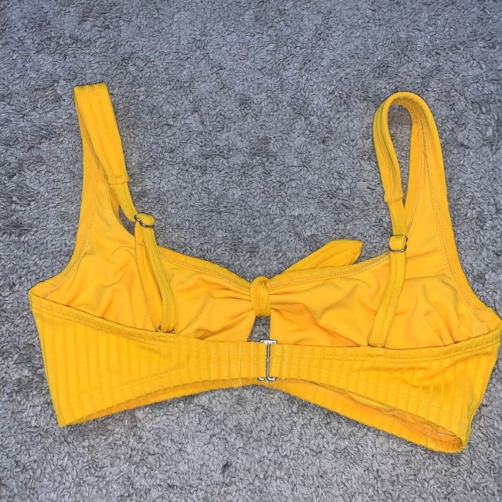 Bikini Top - Picture 2 of 2